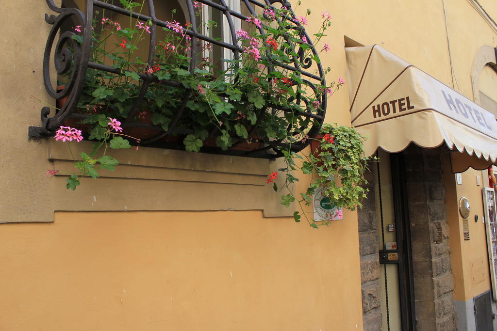 Hotel San Lorenzo Florença Exterior foto